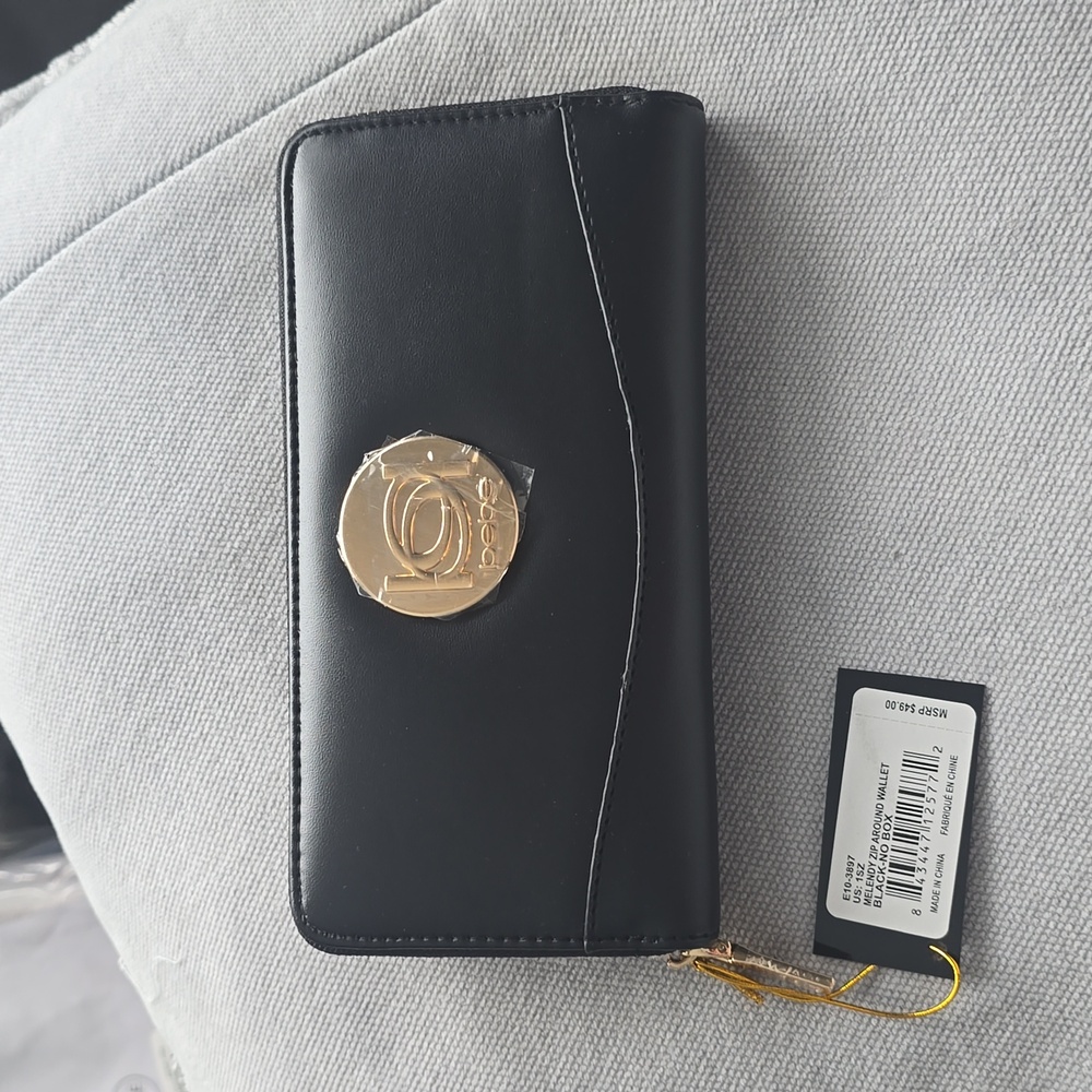 Bebe Melendy Zip Around Wallet. NWT